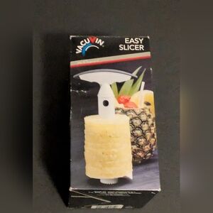 Pineapple Easy Slicer - White Black Handle Plastic Kitchen Utensil
